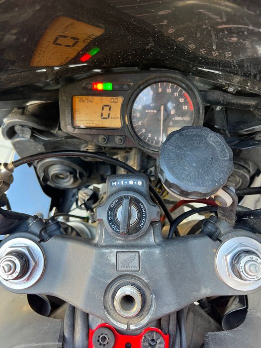 Honda cbr 954rr fireblade