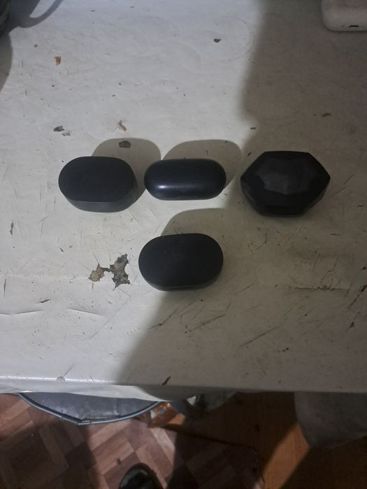 Продам без проводные наушки