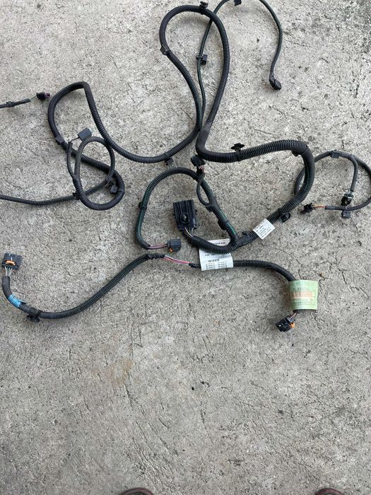 Vand set radiatoare cu electroventilatie . Peugeot 3008  II MOTOR 2 Litri