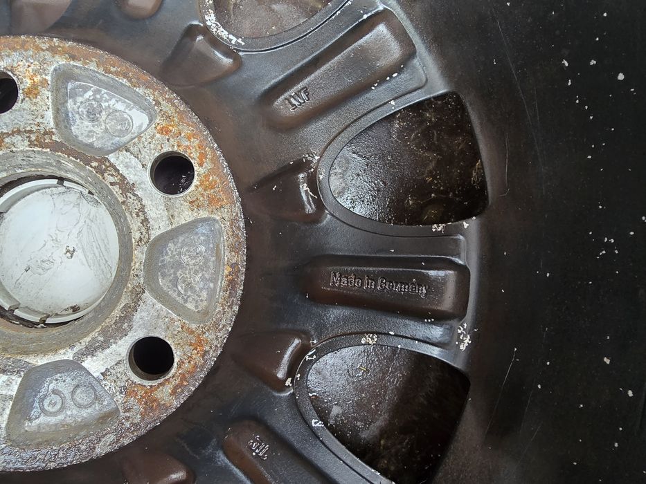 4 бр. оригинални алуминиеви джанти за Ауди, 16 цола, 5X112 с гуми.