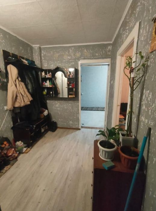 2 ком. кв. в районе Тайги.