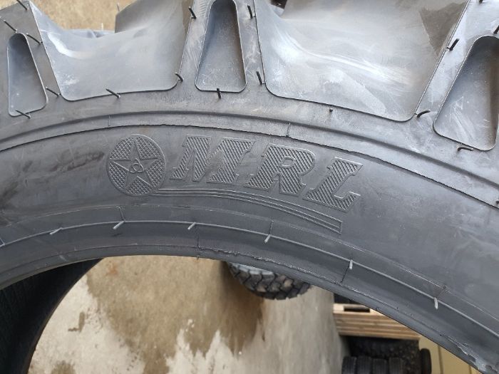 cauciucuri noi 12.4-32 pentru john deere noi cu 8 pliuri agricole AGMT