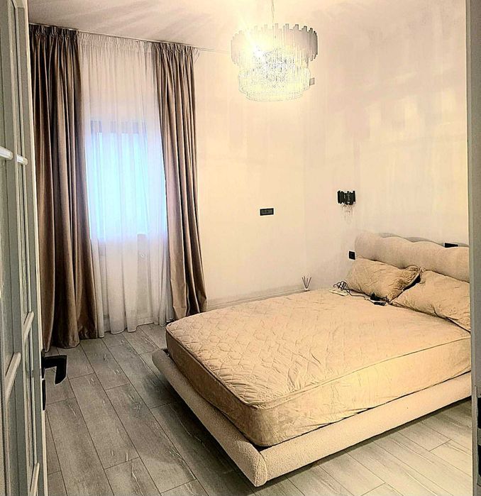 Inchiriez apartament ultracentral Bulevardul Dacia