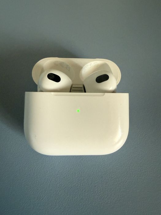 Apple AirPods 3 gen