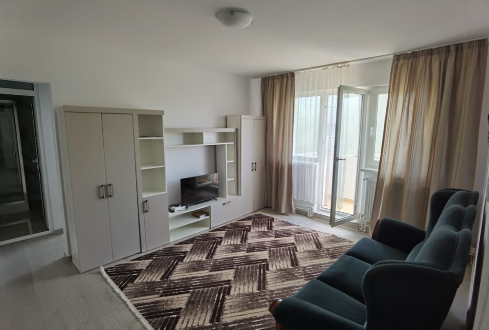 Închiriez apartament cu doua camere