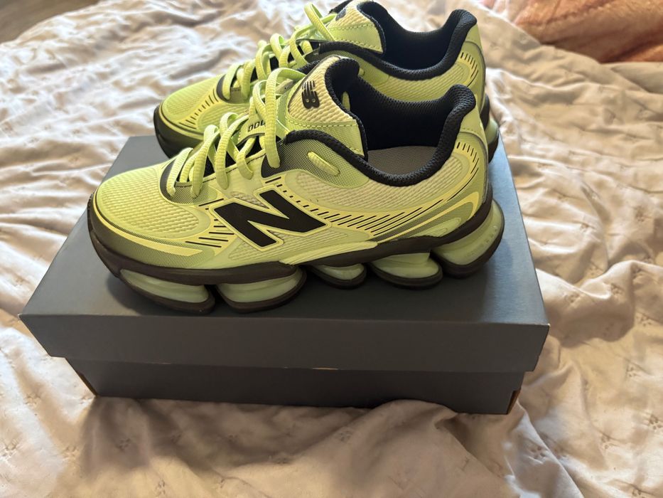 Маратонки new balance
