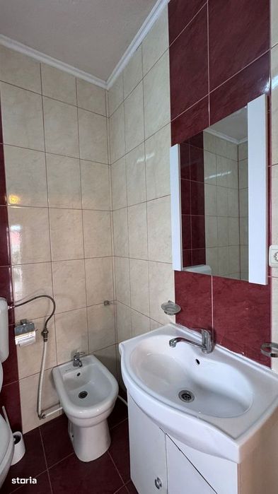 Casa de închiriat, zona Episcopia