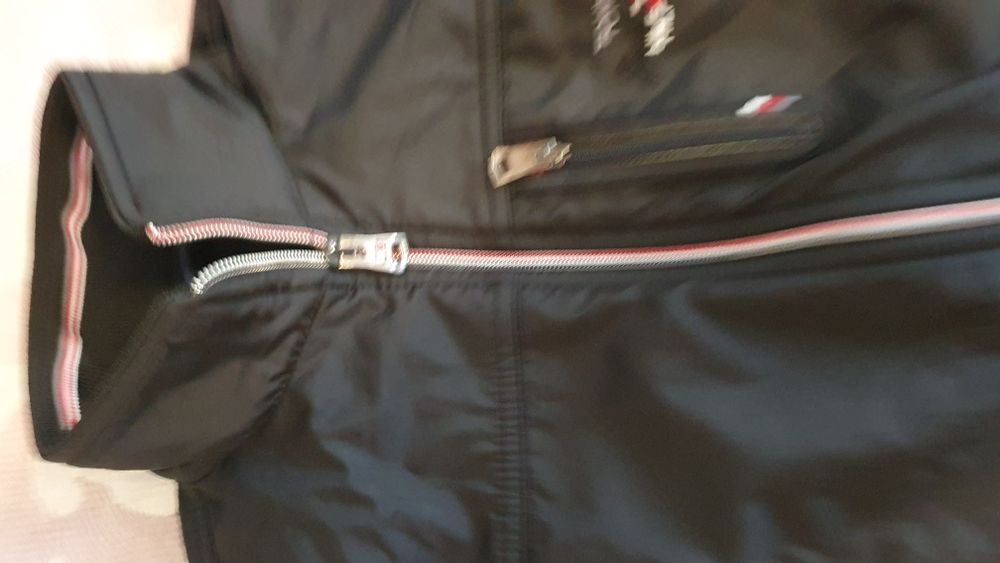 Естествено яке Tomi Hilfiger ръст до 148см