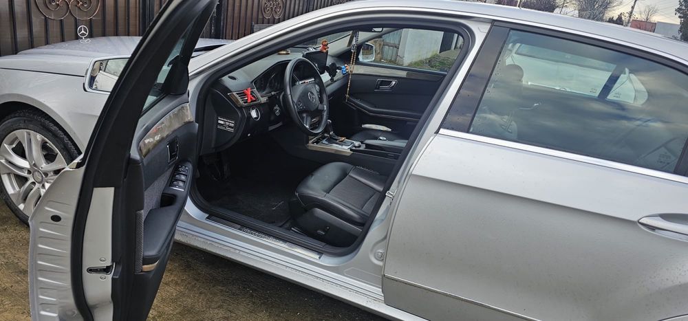 Mercedes Benz E220 CDI 2010
