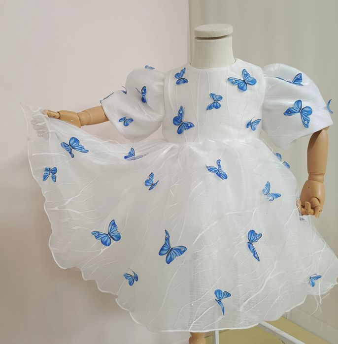 Продам платье, нарядное, в одном экземпляре.