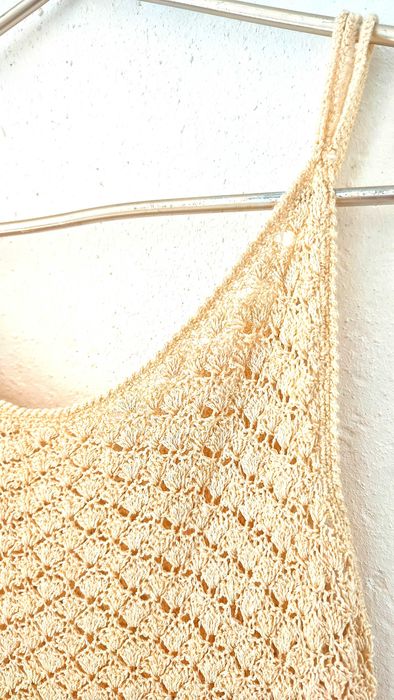 Топ вязанный с бусинками