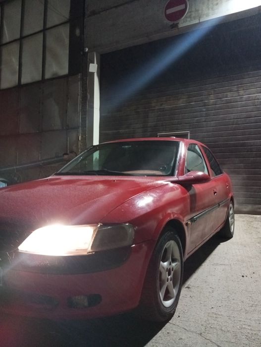 Opel vectra 1995 года