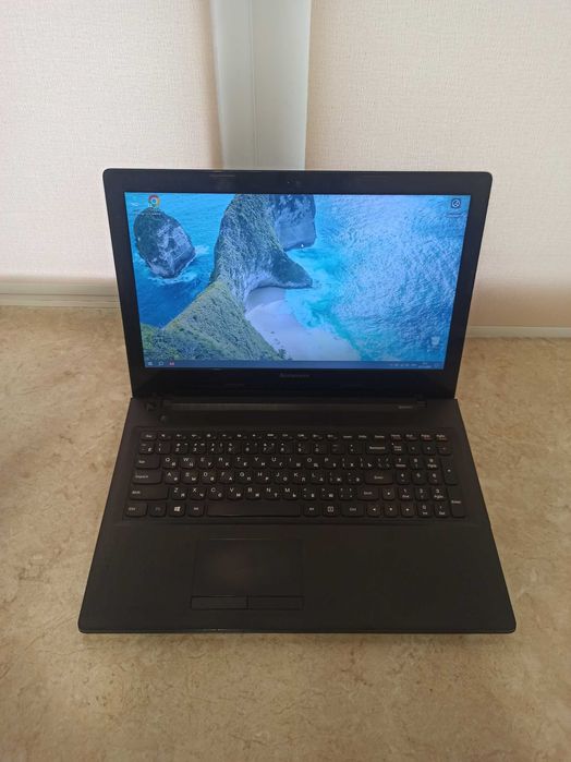 Ноутбук Core i3-4030U | 12GB | 240GB SSD