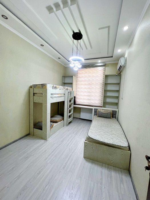 Ижарага 2х хонали Кунлик квартиралар бор Вокзал томонда (Партъезд)