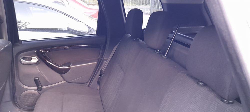 DACIA Duster 2011 — imagine 5