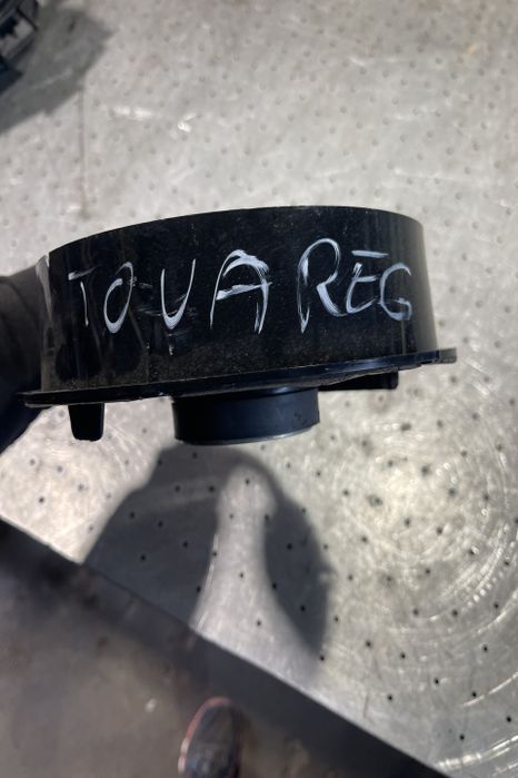 Boxa spate dreapta 7P6 035 454 Volkswagen VW Touareg generatia 2 7P (