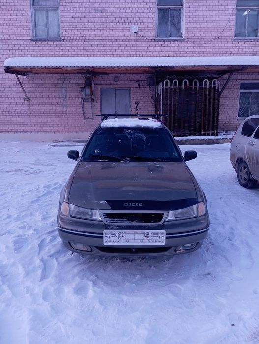 Продам машину Нексию