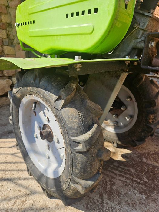 Мотофреза GARDENIA GD 500 B3 M. 7HP . Продава се комплекп к ремарке! Много запазени. 2021г.