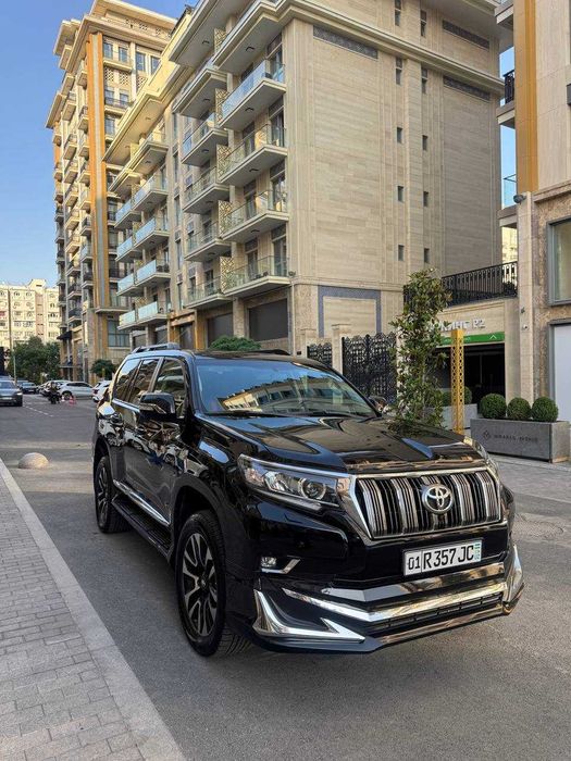 Tayotta - Land Cruiser Prado 150 yangi 2023