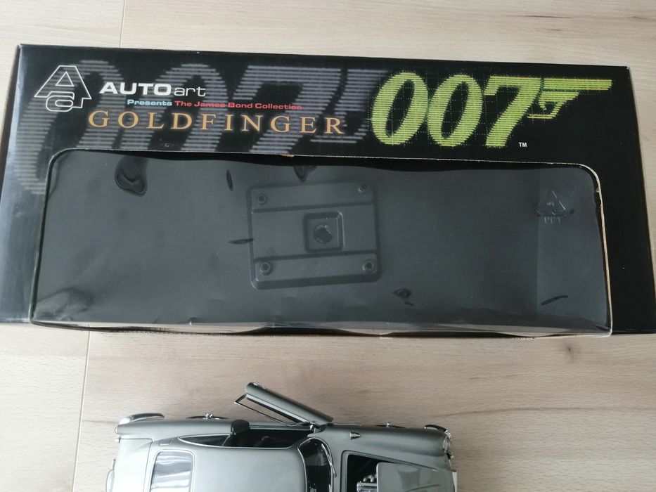 Aston Martin DB5, Autoart 1:18