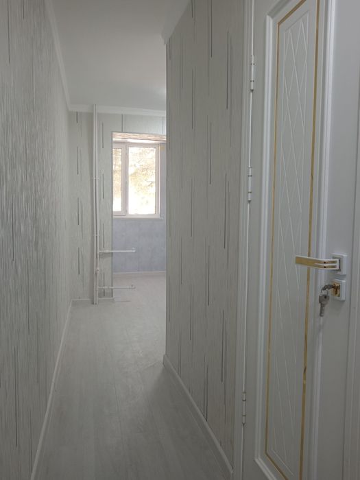 Чирчик шахар 2х сотилади 32.000$ Бош толов ва паспорт бн Ипотека