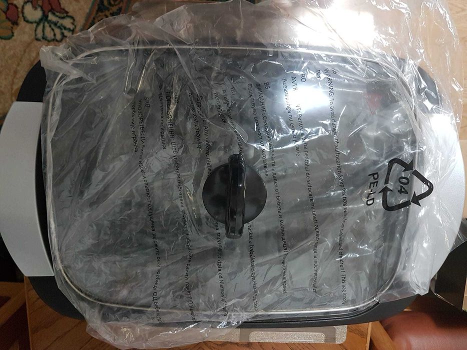 Grill electric 2200W cu capac aproape nou!