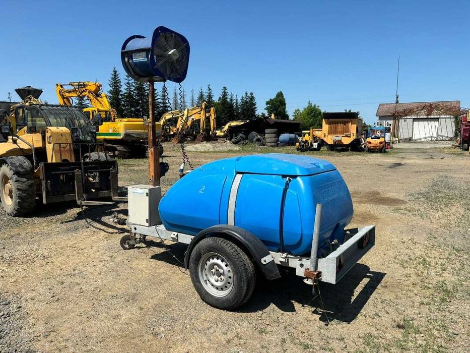 Tun de apă tractabil cu rezervor propriu demolari , santier , APPS