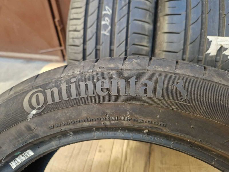 4 Continental R19 235/50
летни гуми 
DOT3219