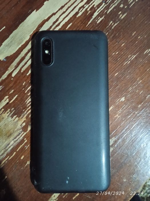 Redmi 9A  xolati yaxshi narxi 800 000 soʻm
