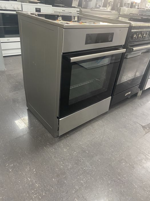 Готварска печка Gorenje GEIT6C60XPG, Индукция, 71 л