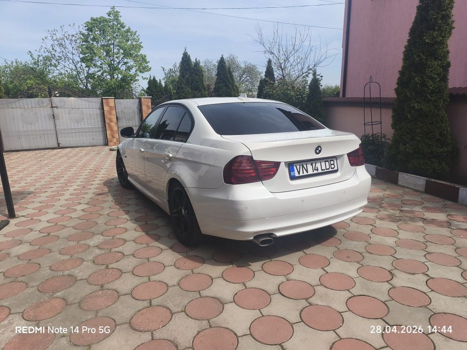 Vând BMW e90 LCI  184cp Euro 5