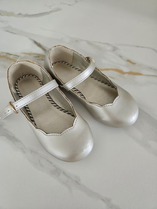 Детски официални обувки