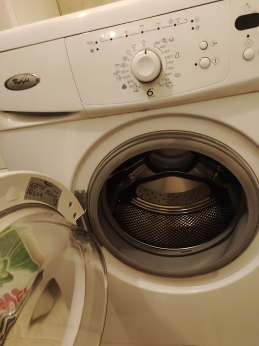 Продам стиральную машину