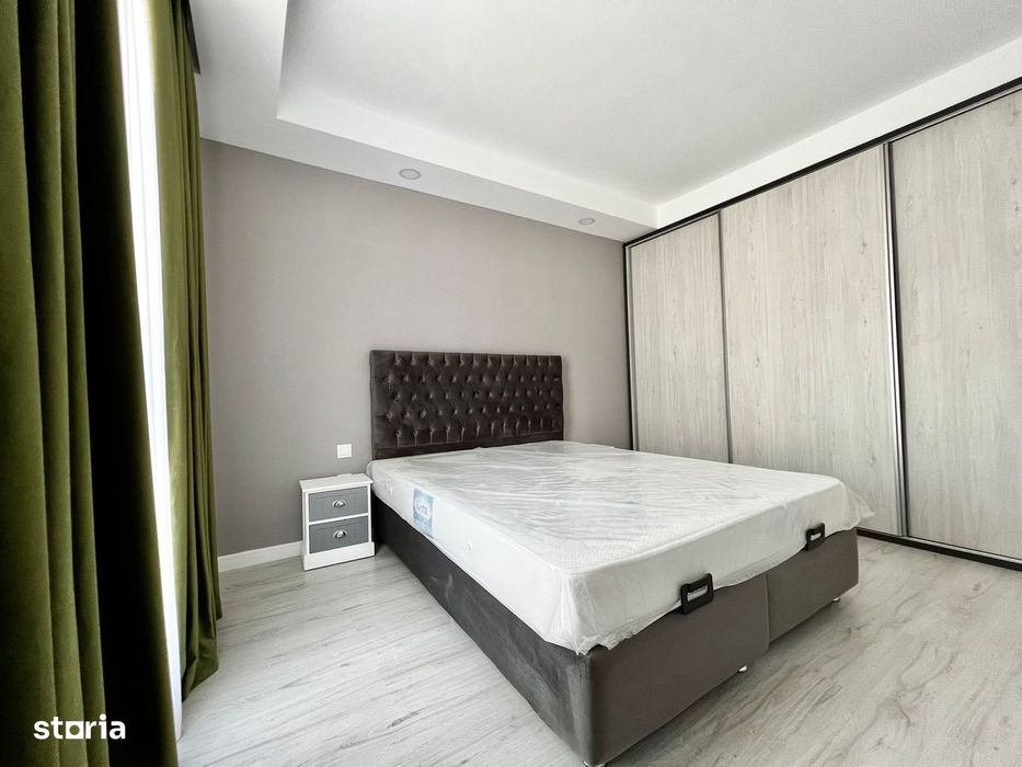 Vila 4 camere, Comsopolis
