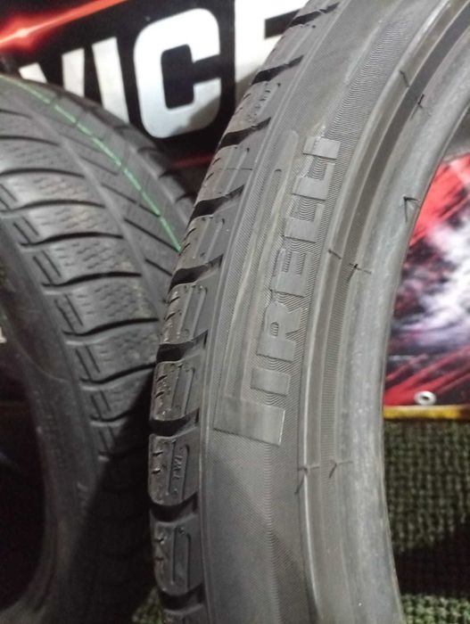 255 35 18 pirelli