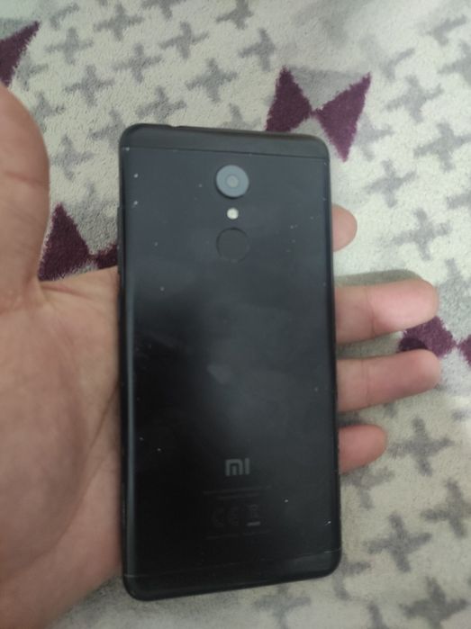 Redmi 5 Samsung iphone