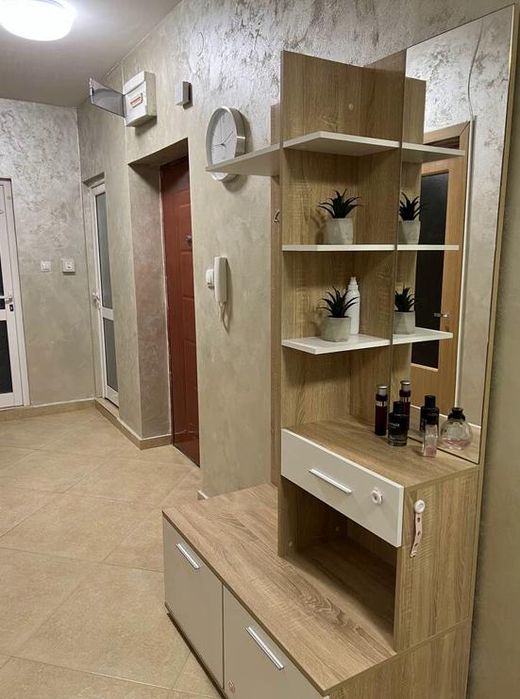 Дава се под наем Тристаен апартамент в Пловдив, Южен - 148 кв.м за 1200 € - Снимка #8