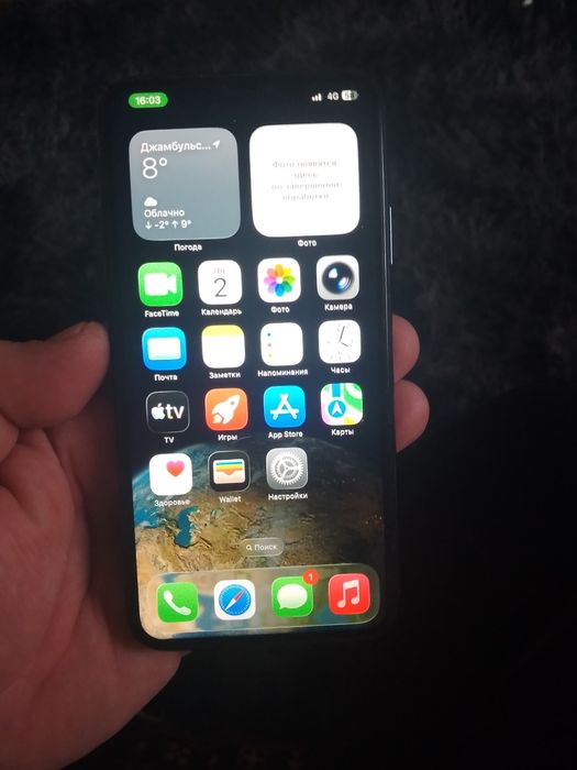 Продам айфон 11 про макс