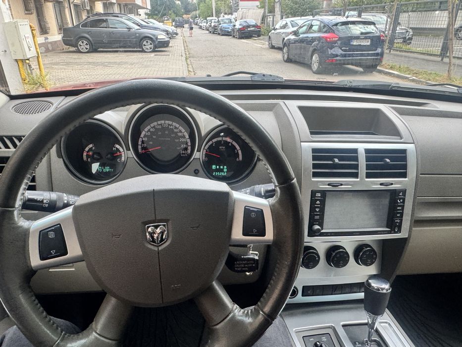 Dodge Nitro 2.8 CRD 4x4 Automat – 2009 – Întreținută