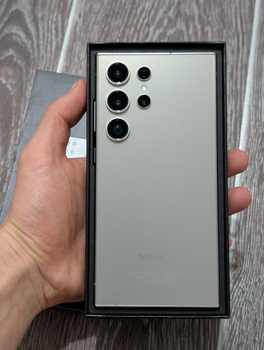 Samsung A24 Ultra 256 gb Ram 12 5G