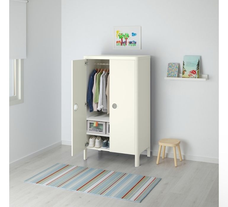 Распашной шкаф IKEA Бусунге белый