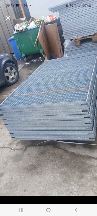 Vând Gretare galvanizate pentru trepte pentru scări sau spălători auto