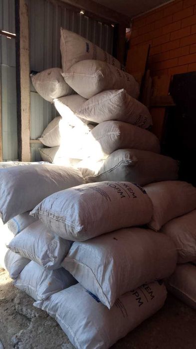 Продам коровий навоз в мешках