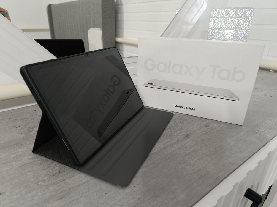 Продам новый планшет Samsung Tab A 8. 128 gb