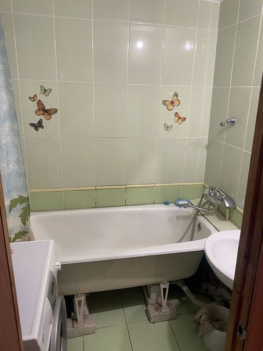 Сдам 2х комн квартиру на 9 мкр