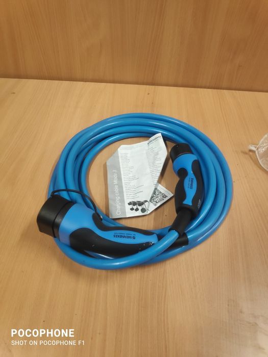 Кабел за зареждане от станция  Tesla model Y , X , 3