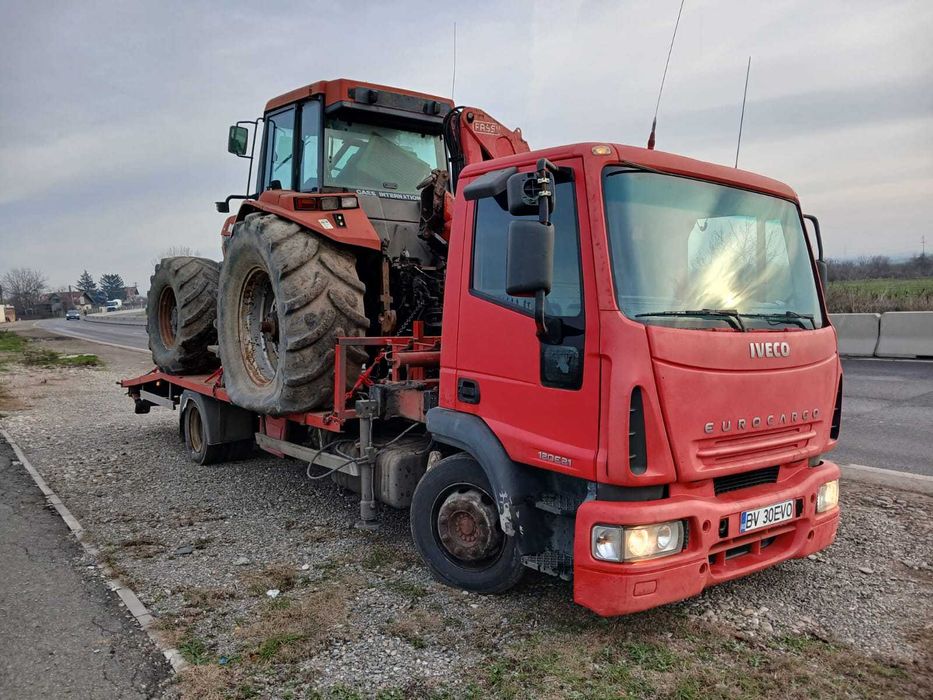 Dezmembrez sau vand intreg Case 7210