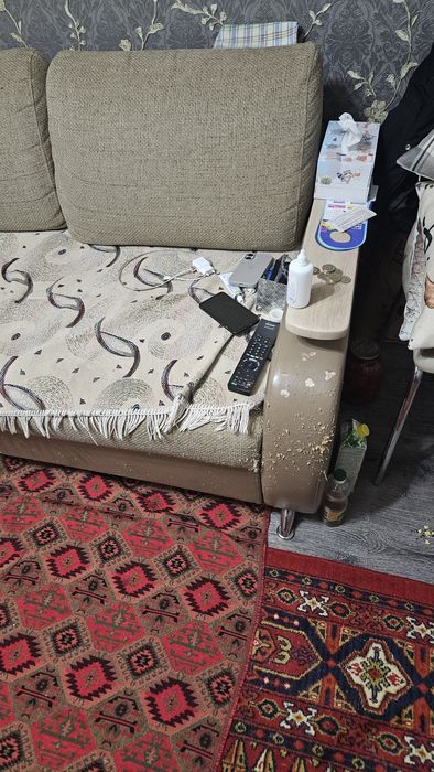 Диван мягкий складной !