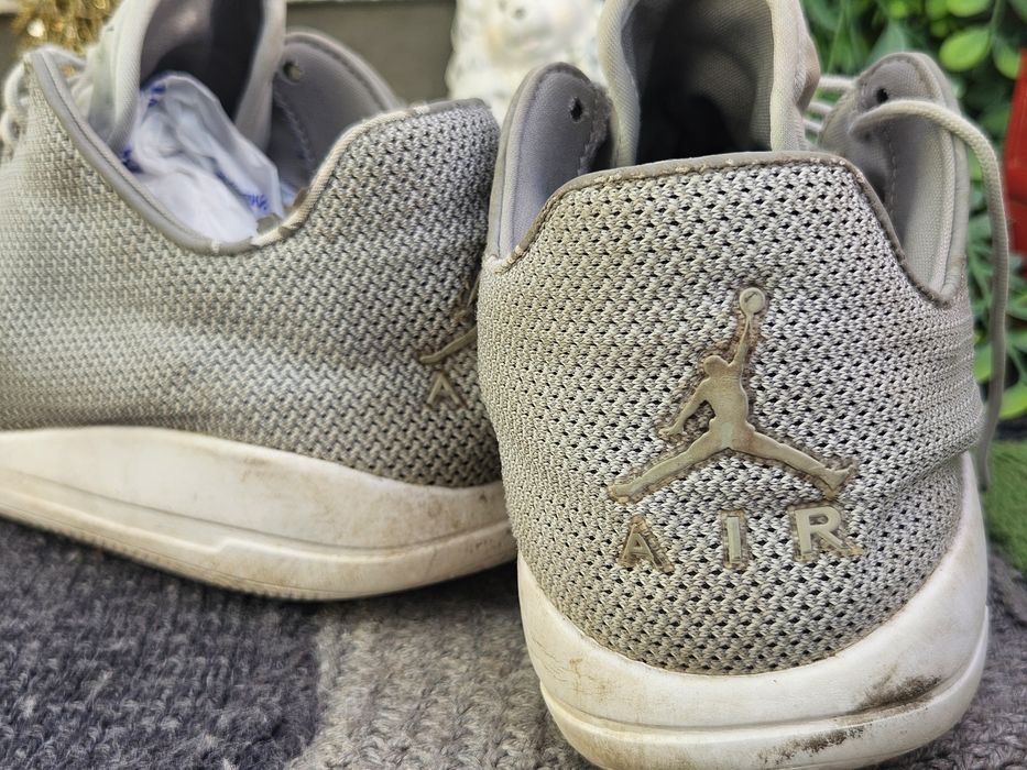 Jordan оригинални мъжки маратонки N45