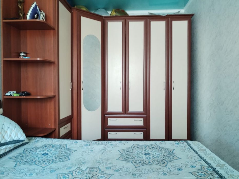 Продам шкаф срочно
